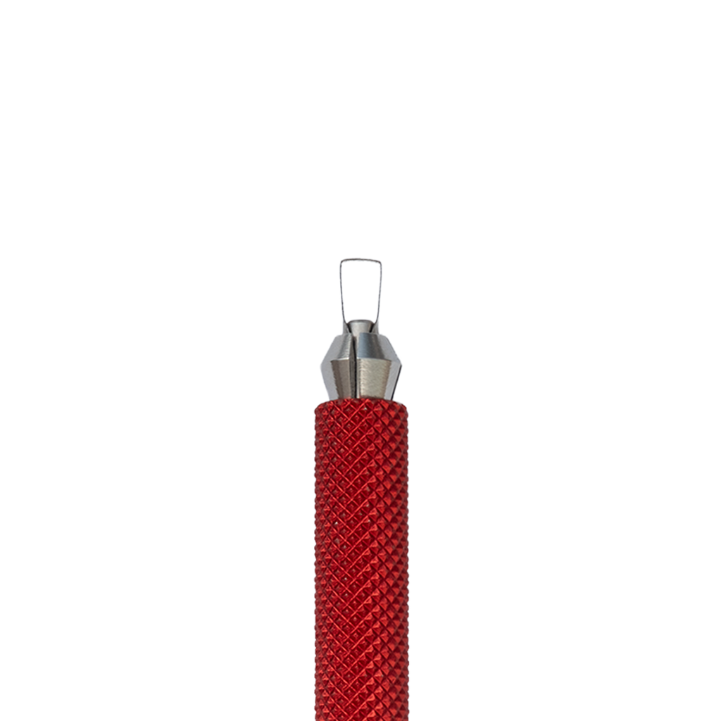 The BuschKraft Dragonfly carving tool with a fine detailing tip fitted.