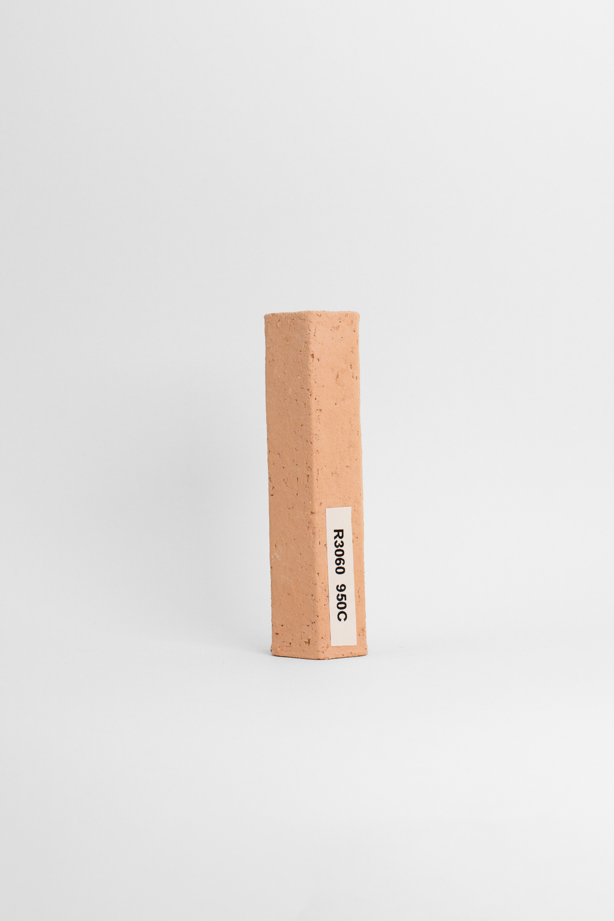 Crank grogged buff stoneware clay body from GLOST