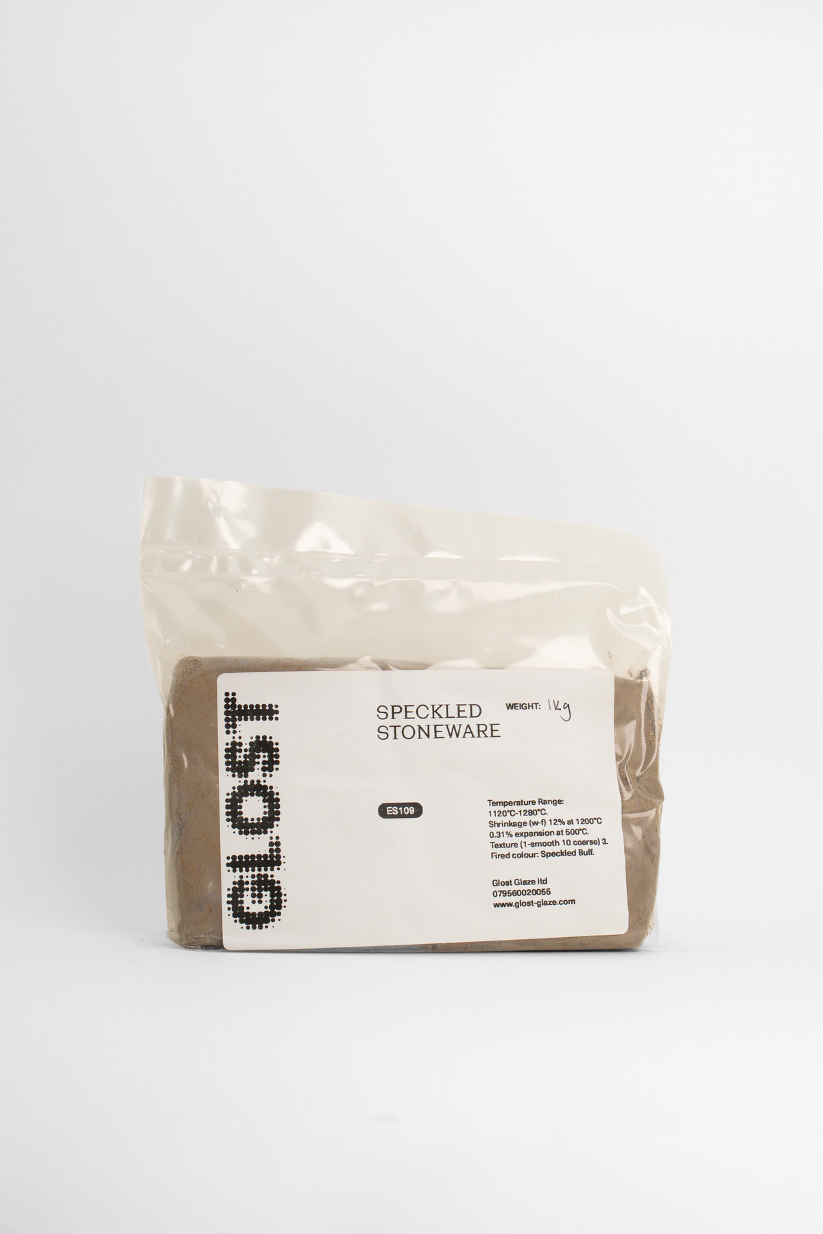 A 1kg bag of GLOST Speckled Stoneware ES109 with the printed label