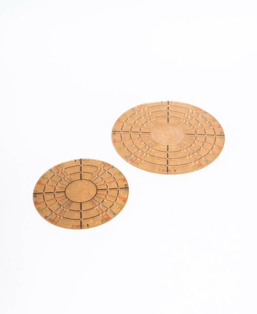 Circular pottery ruler for finding centres and sizing bases and lids, from GLOST