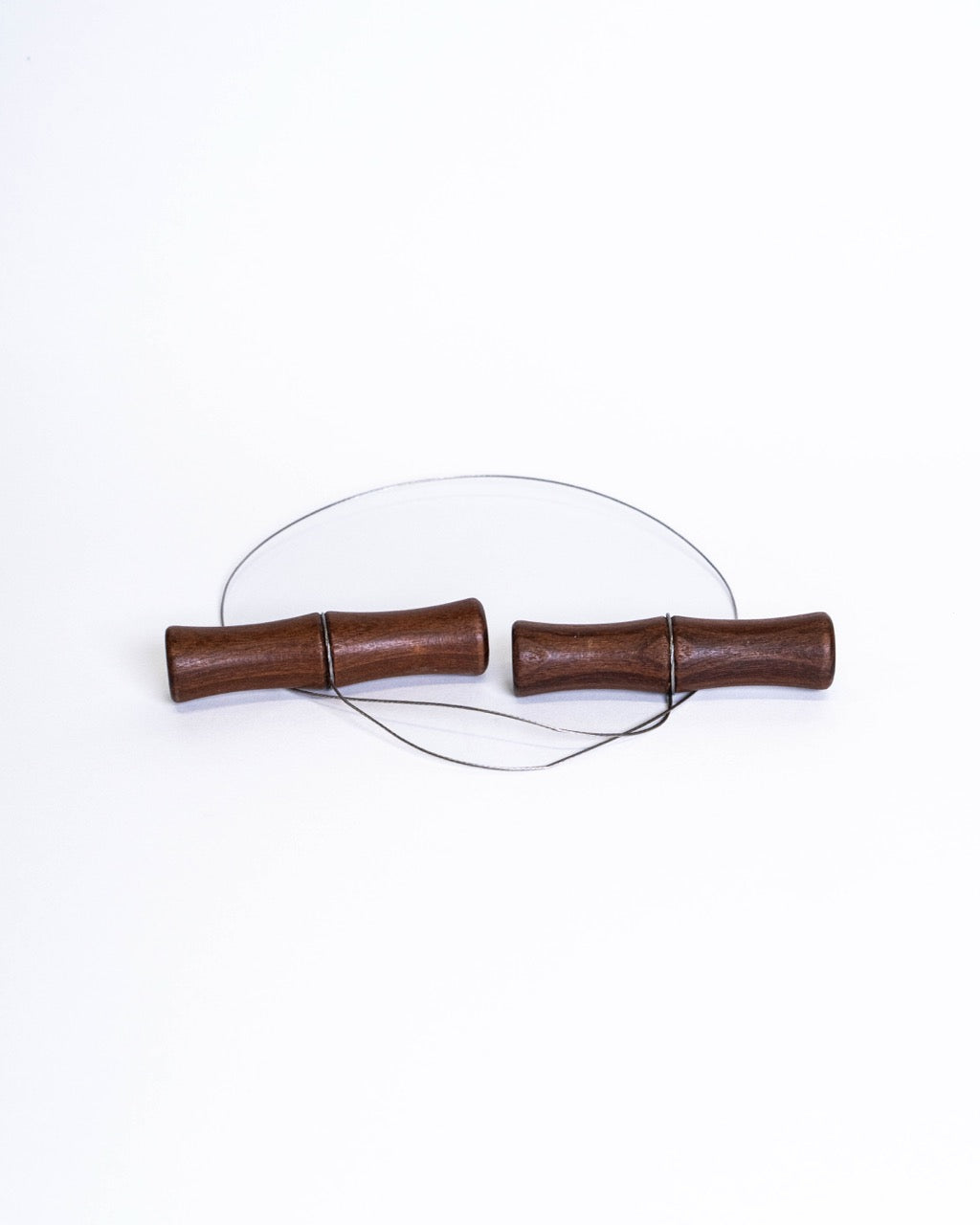 Pottery cutting wire with turned wooden handles