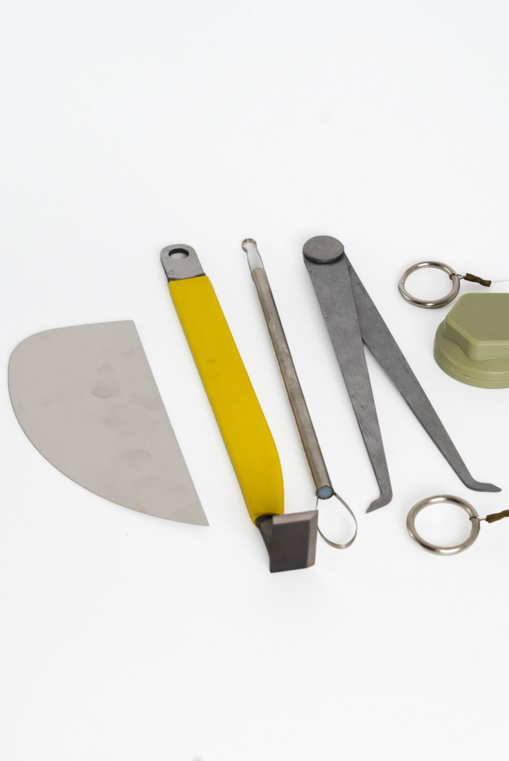 The GLOST Advanced Throwing Set.