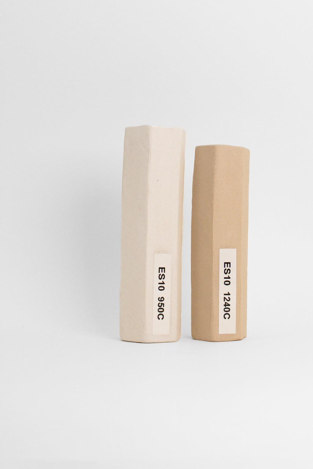 Earthstone Extra Smooth ES10 test tiles, fired at 950C and 1240C